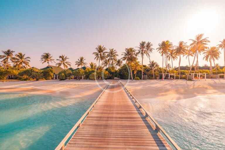 Top 15 best travel blogs to follow in 2025